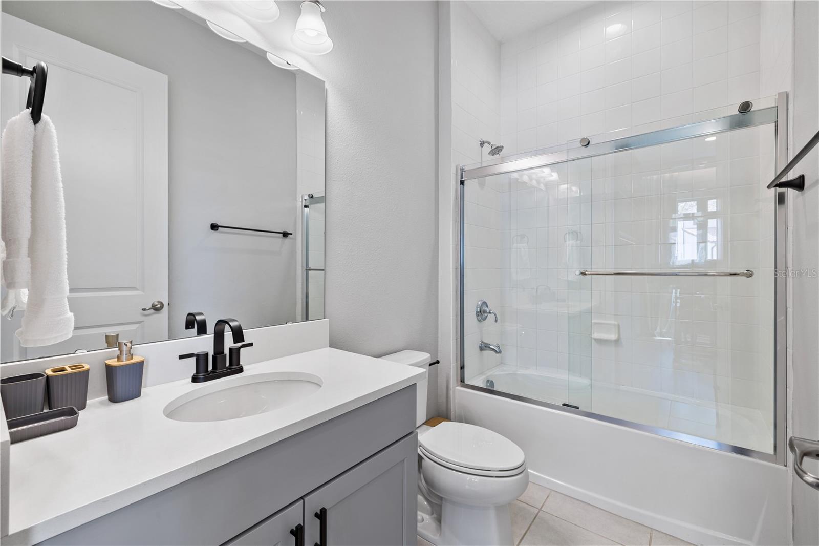 ROYAL CYPRESS PRESERVE - Residential