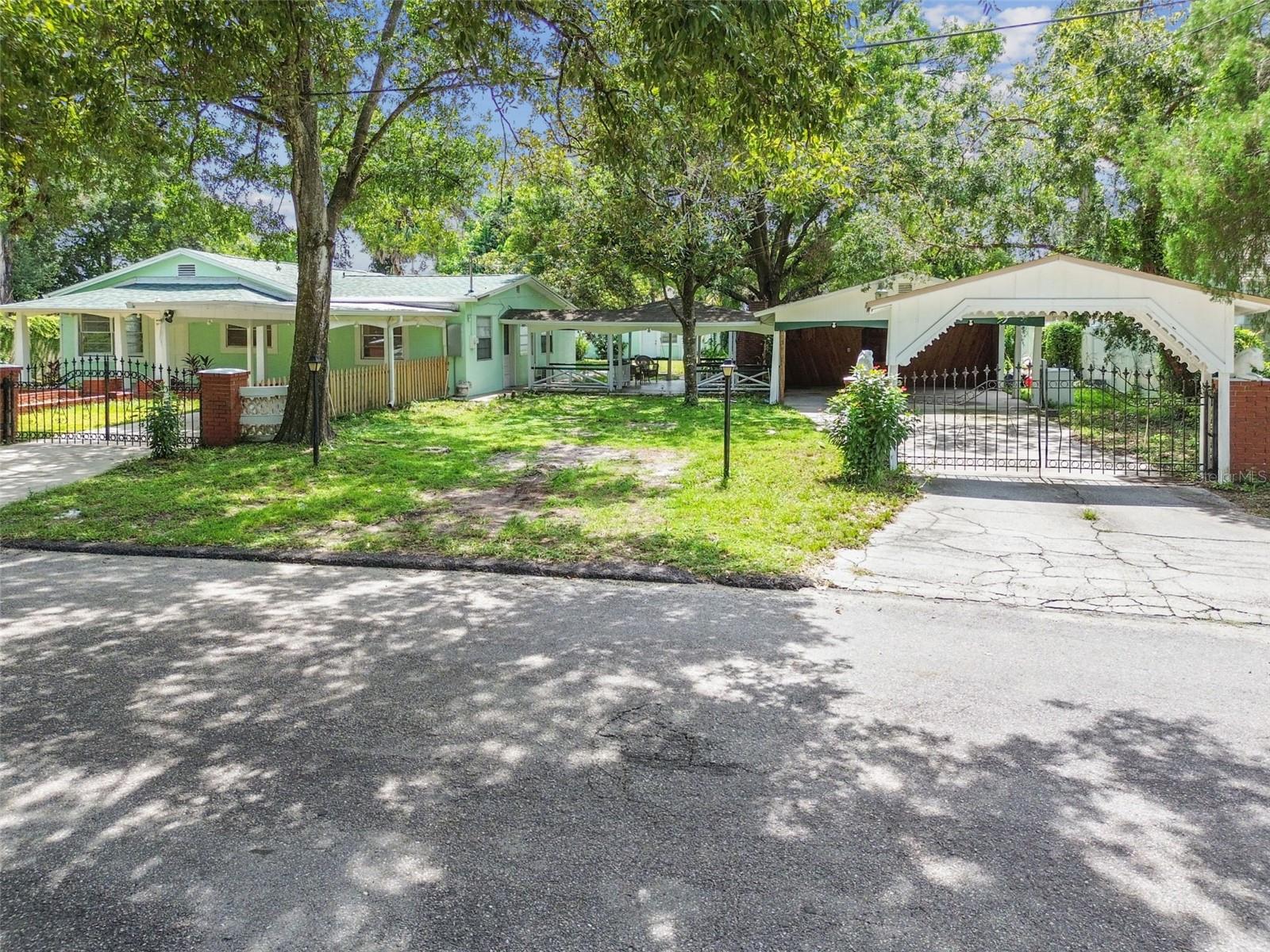 TAMPAS NORTH SIDE COUNTRY CLU - Residential Income