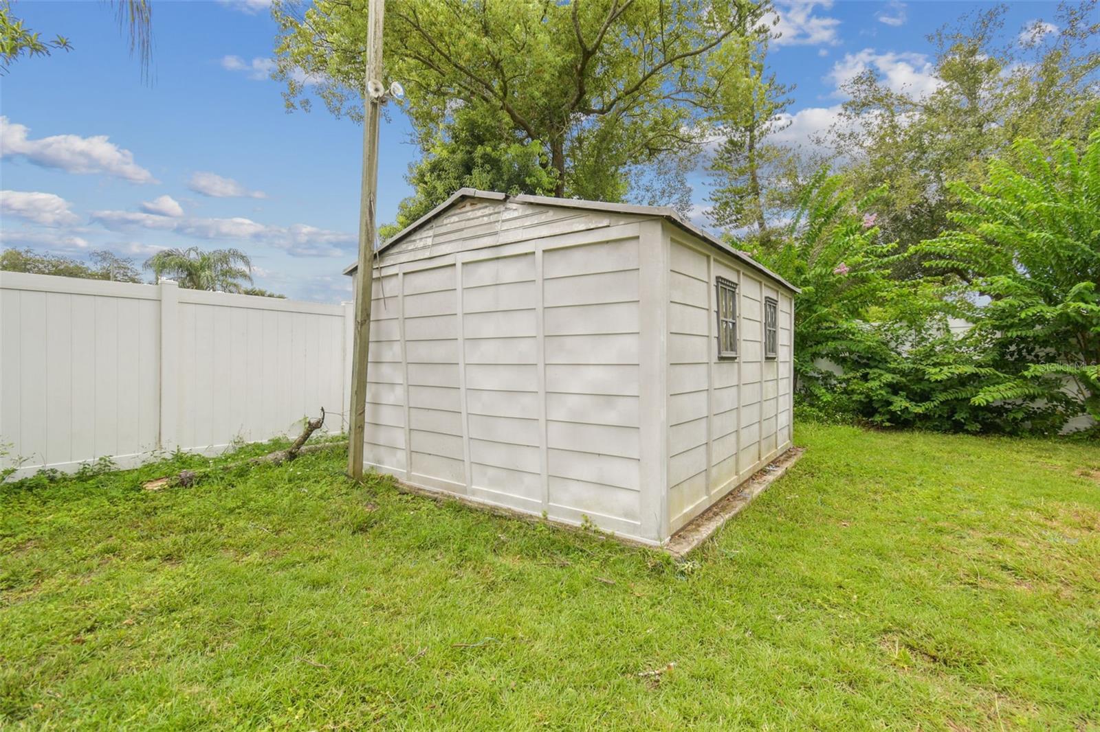 TAMPAS NORTH SIDE COUNTRY CLU - Residential Income