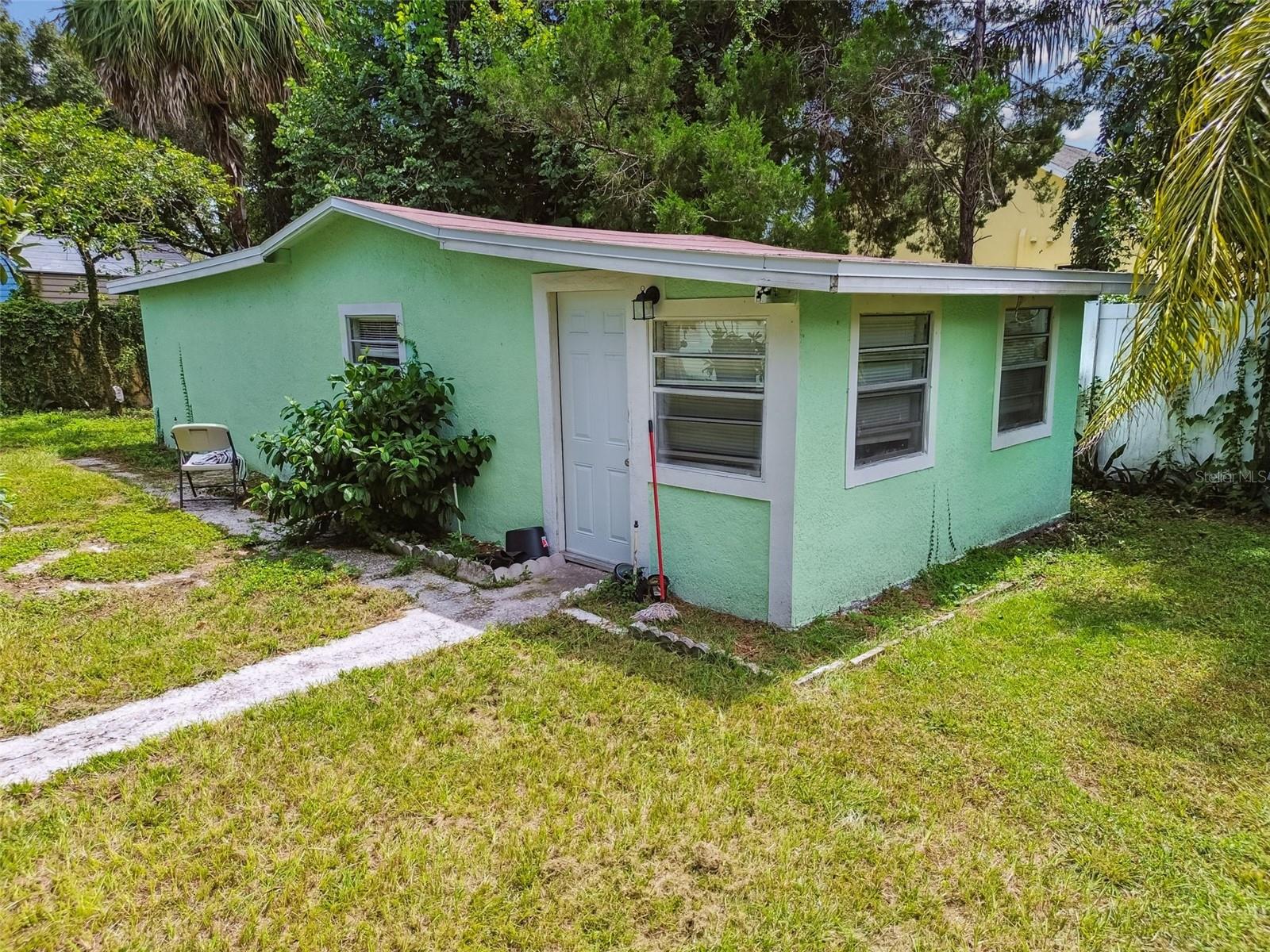 TAMPAS NORTH SIDE COUNTRY CLU - Residential Income