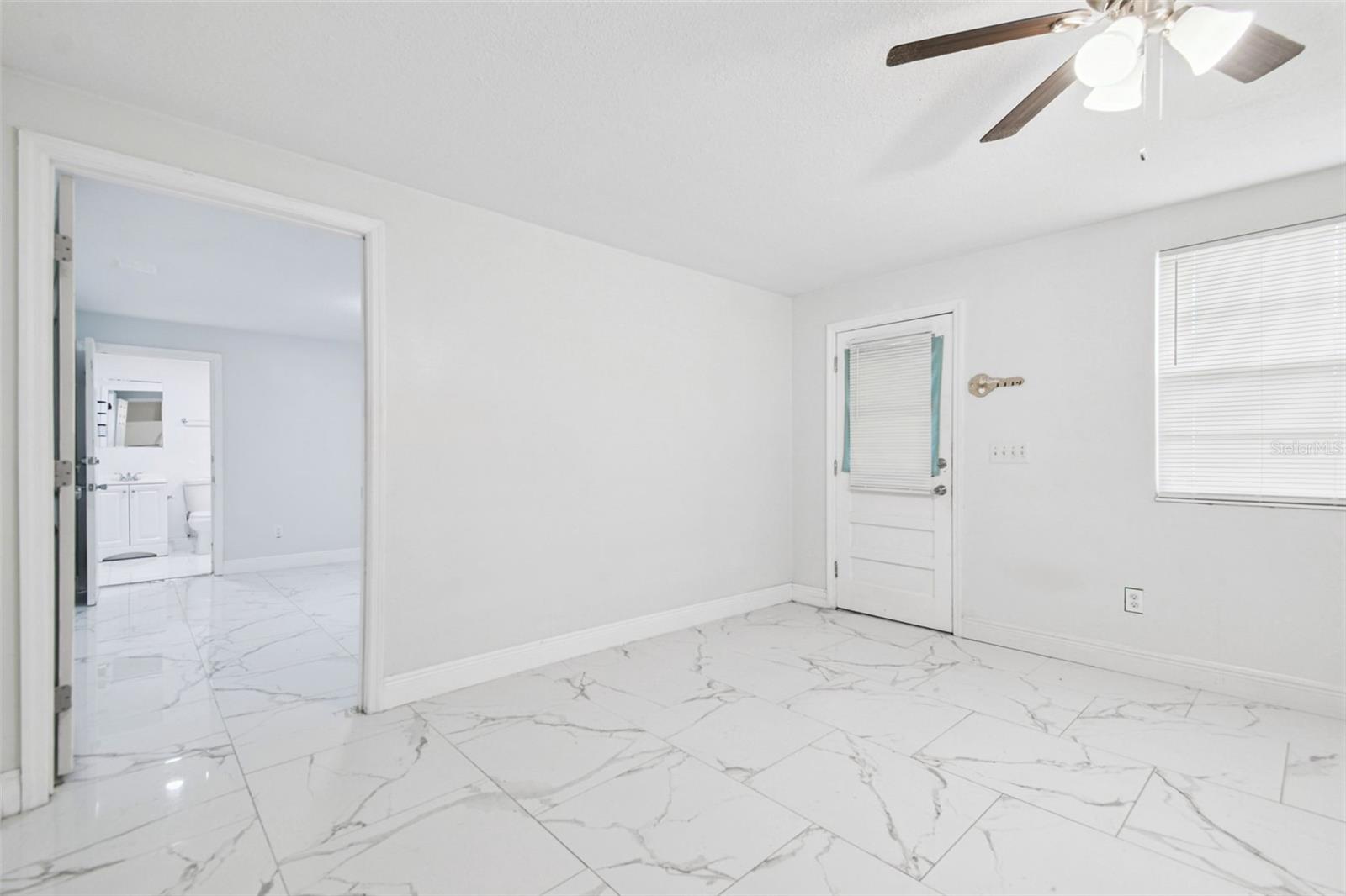 TAMPAS NORTH SIDE COUNTRY CLU - Residential Income