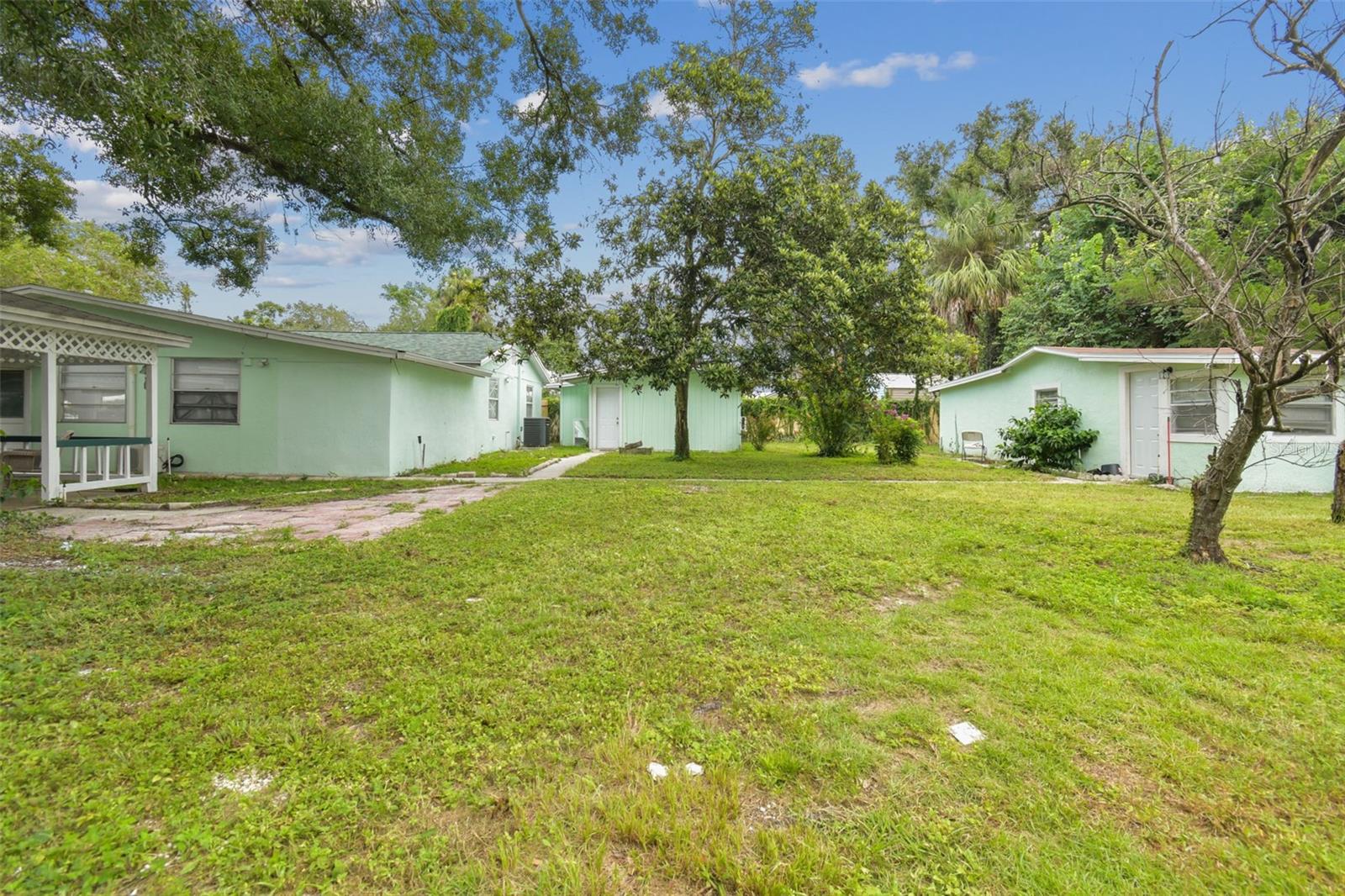 TAMPAS NORTH SIDE COUNTRY CLU - Residential Income