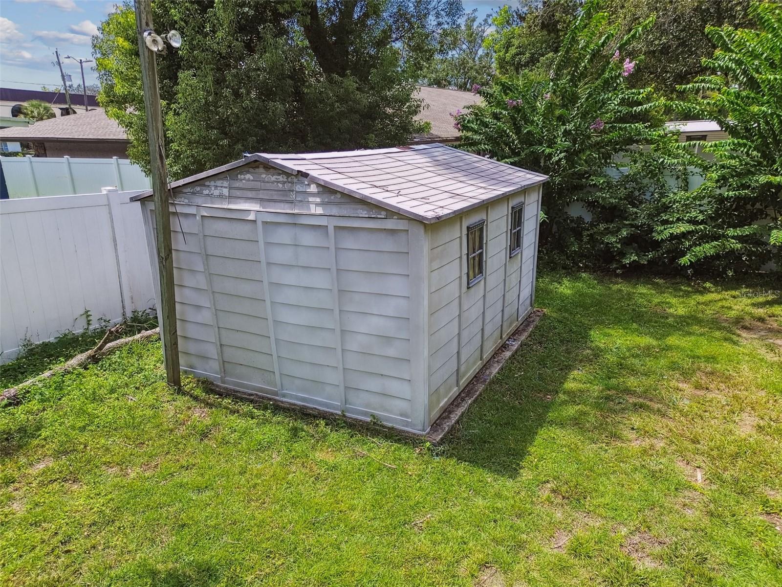 TAMPAS NORTH SIDE COUNTRY CLU - Residential Income