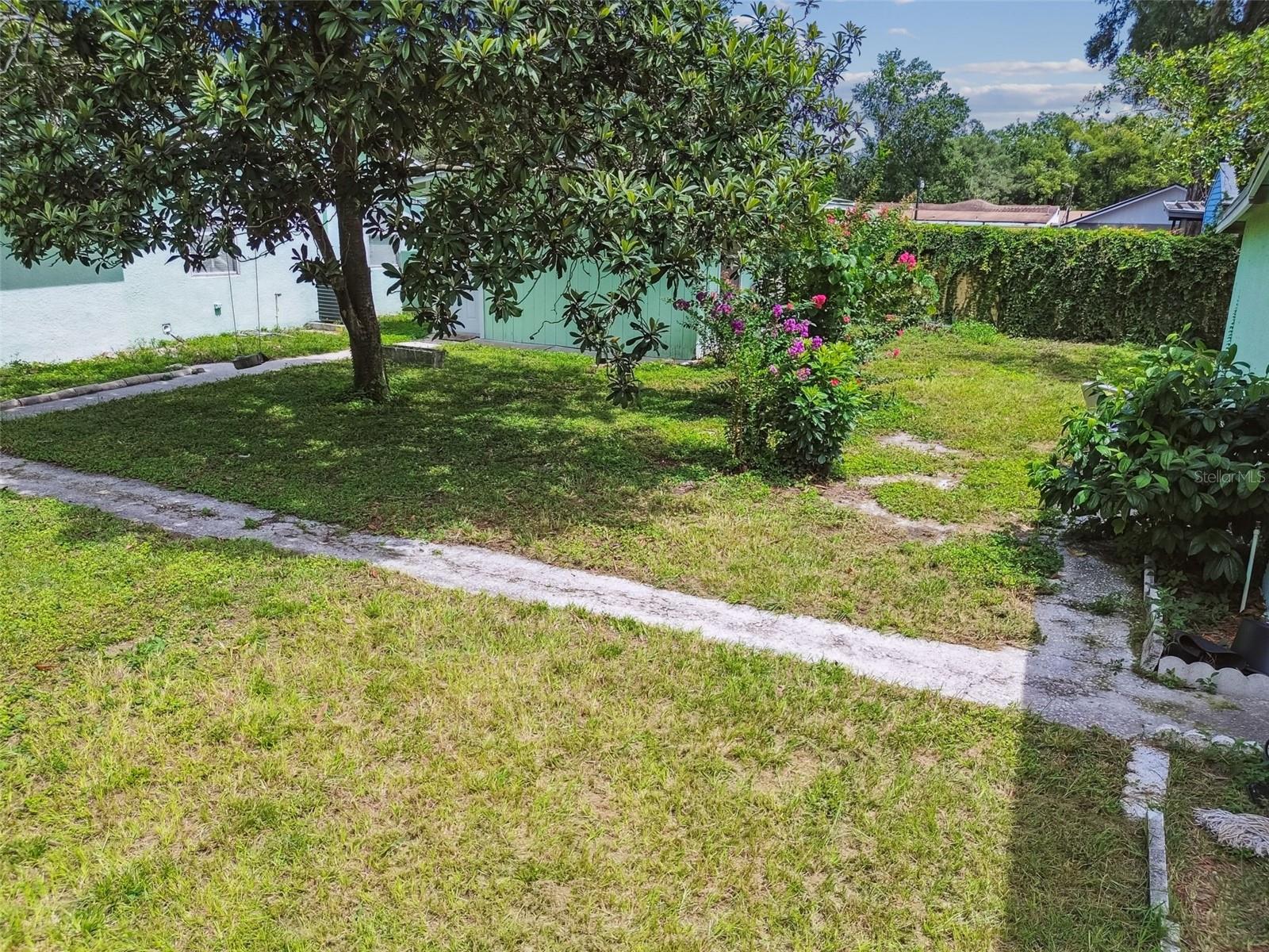 TAMPAS NORTH SIDE COUNTRY CLU - Residential Income