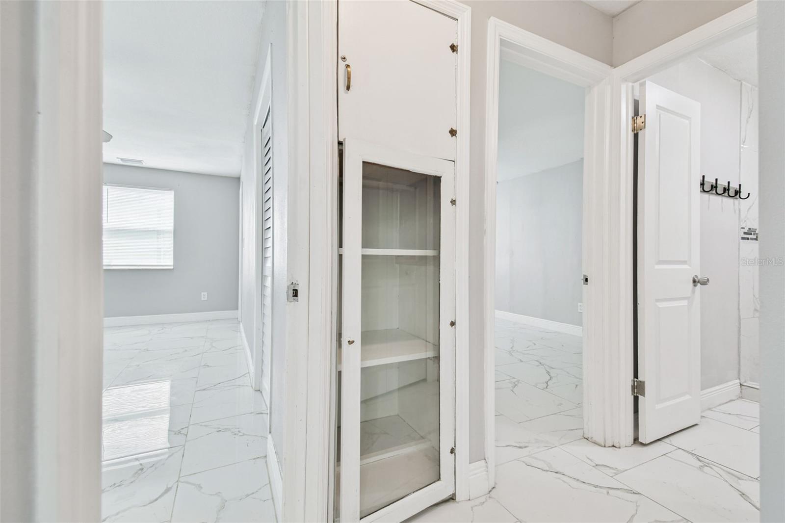 TAMPAS NORTH SIDE COUNTRY CLU - Residential Income