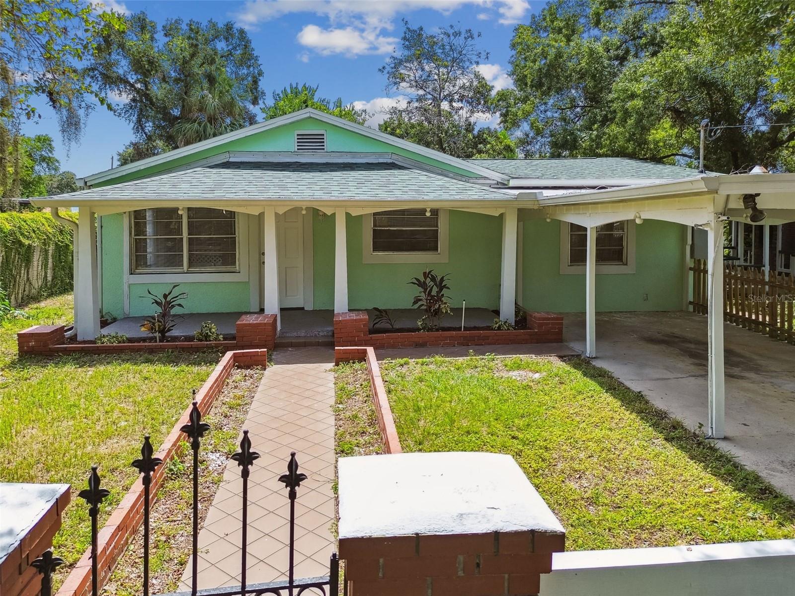 TAMPAS NORTH SIDE COUNTRY CLU - Residential Income