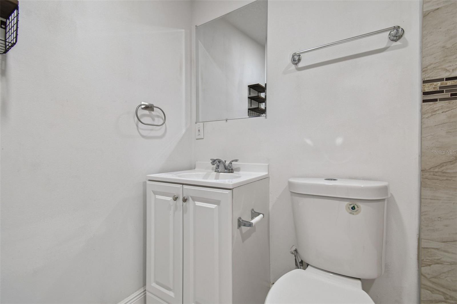 TAMPAS NORTH SIDE COUNTRY CLU - Residential Income