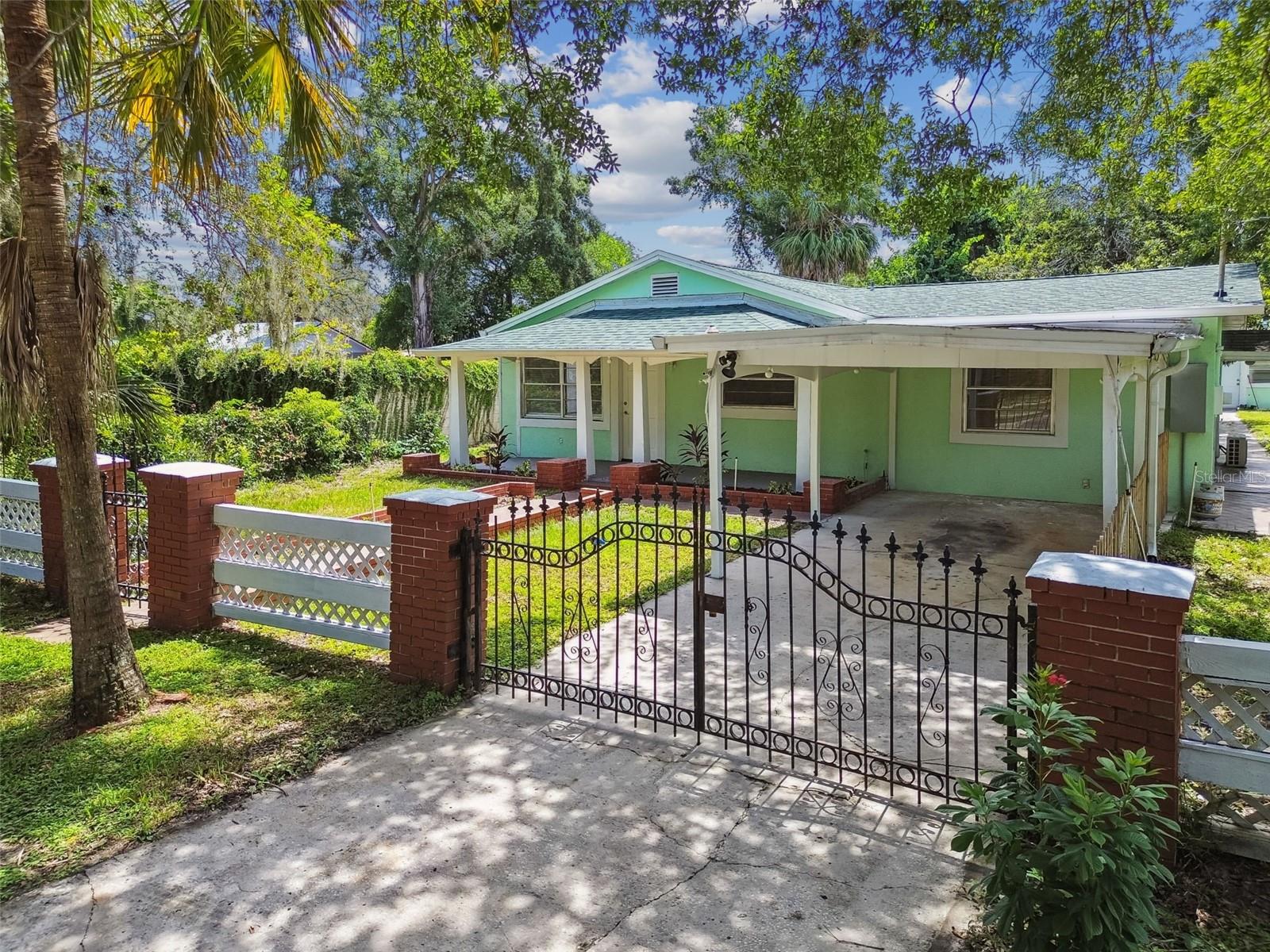 TAMPAS NORTH SIDE COUNTRY CLU - Residential Income