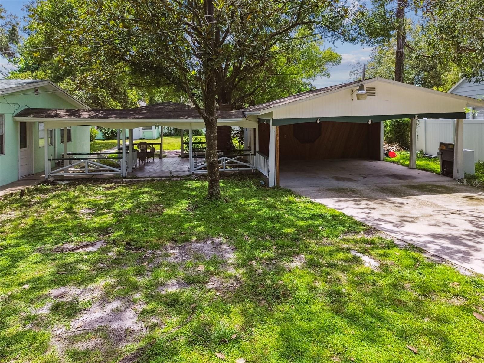 TAMPAS NORTH SIDE COUNTRY CLU - Residential Income