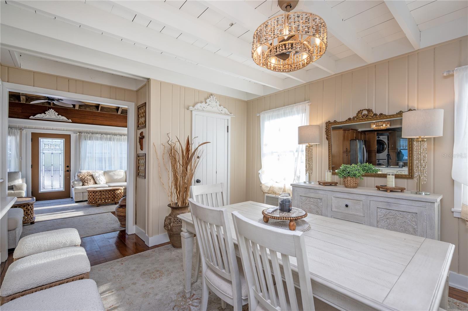 BENNETT BEACH - Residential