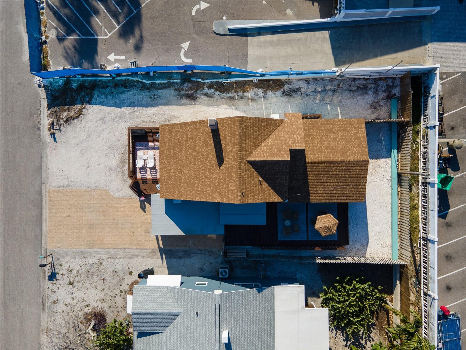 BENNETT BEACH - Residential