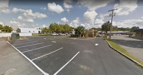 Tiny photo for 1536 S Pine Avenue, Ocala, FL 34471 (MLS # OM714982)