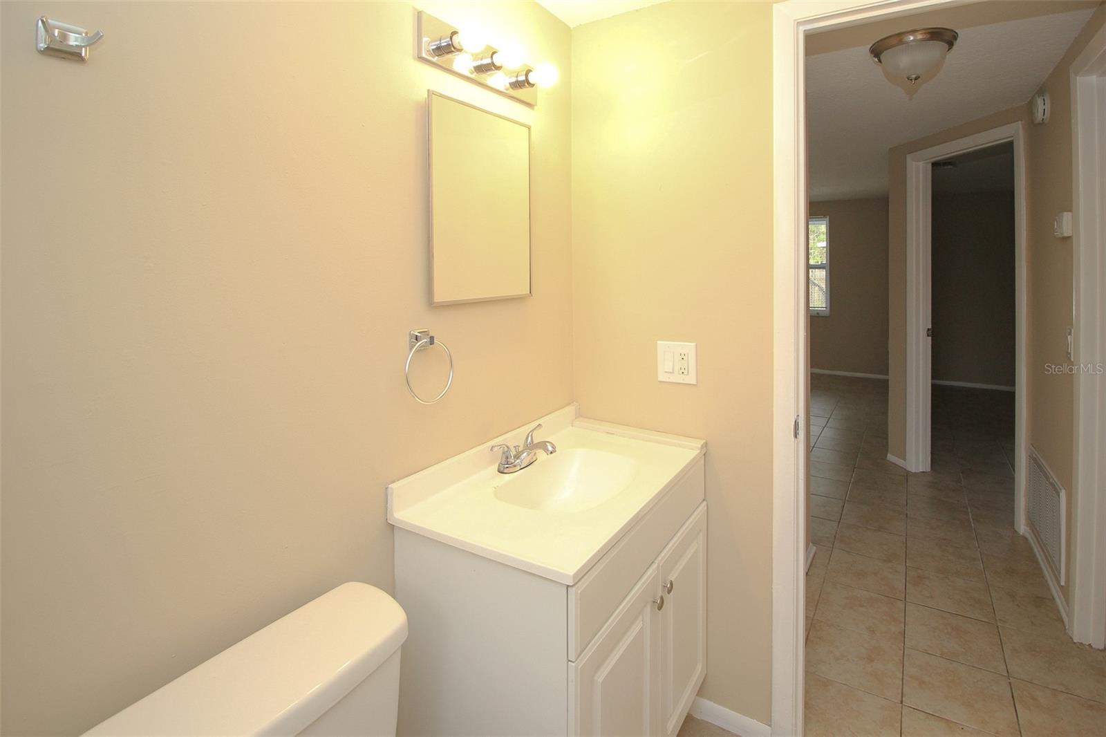 TAMPA TARPON SPGS LAND CO - Residential Lease