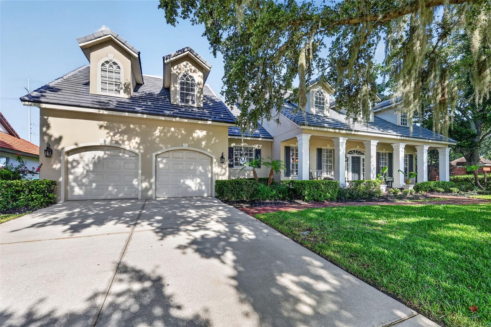 900 BRIGHTWATER CIRCLE