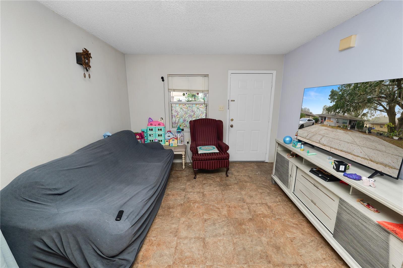 5840-5842 N DAUGHTERY ROAD 5840-5842