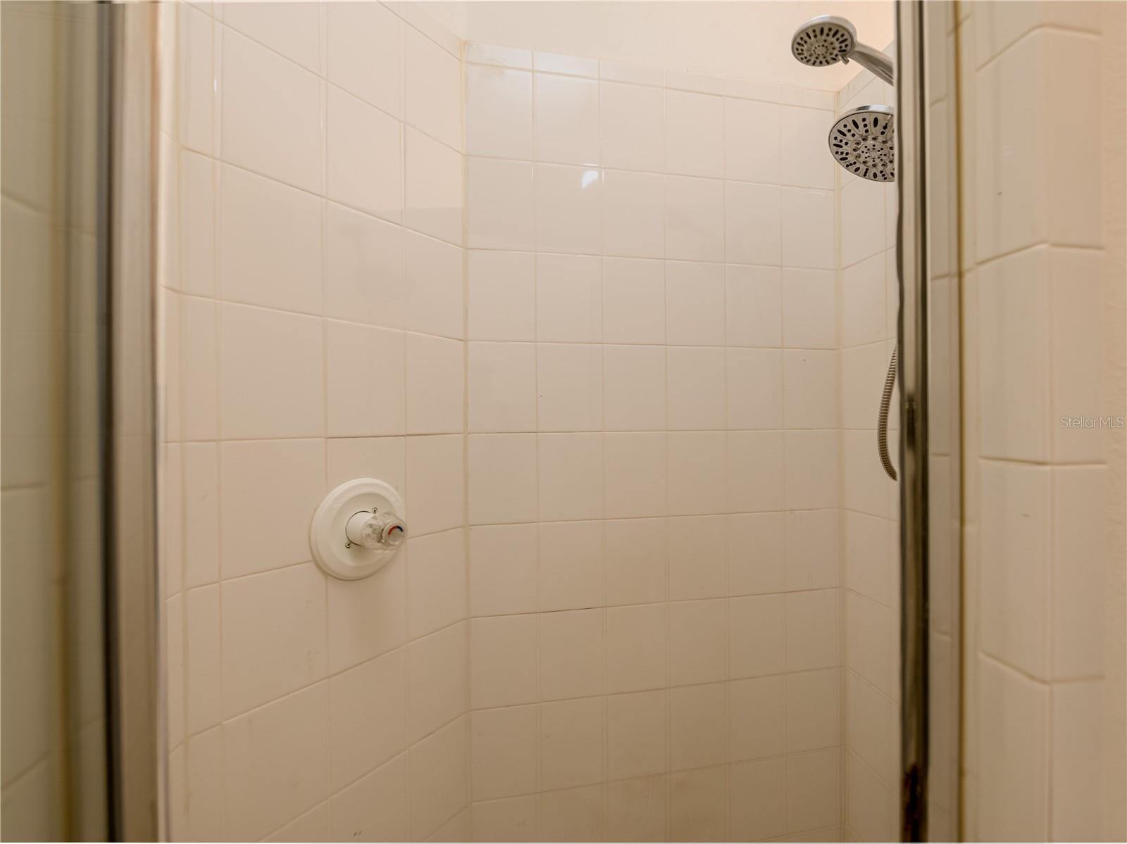 TOWNHOMES ON LINCOLN - Residential