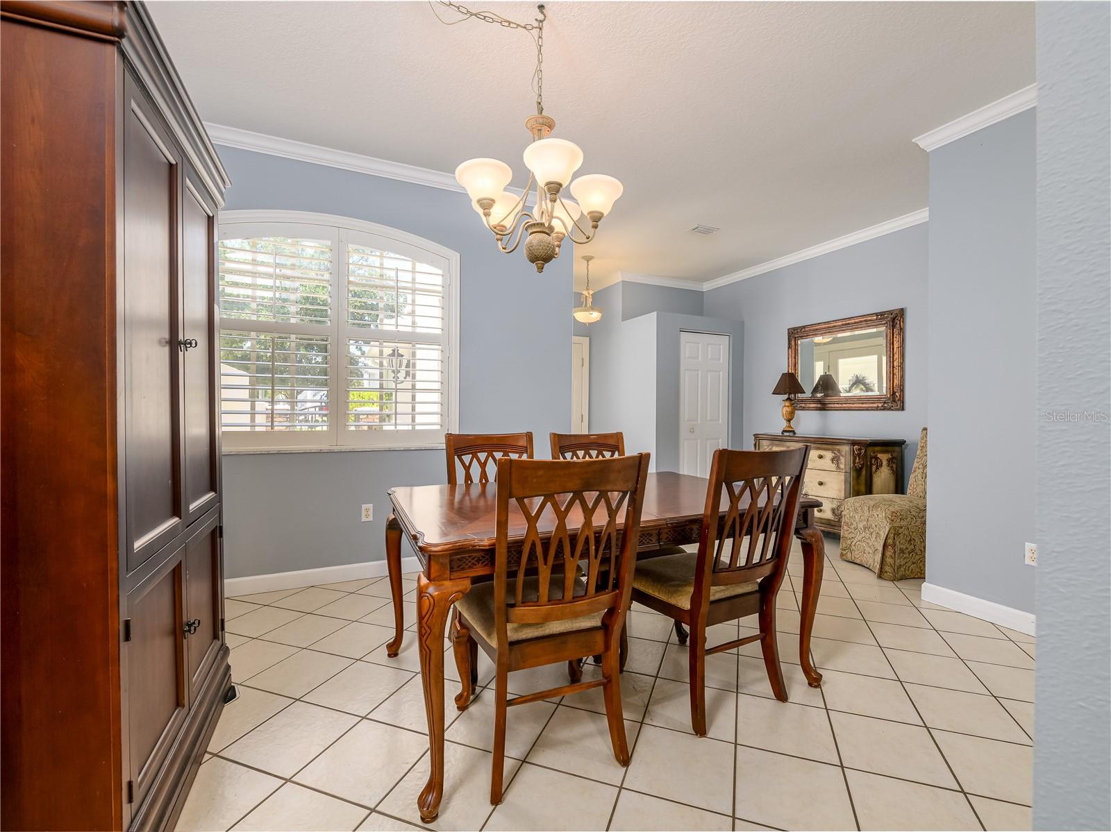 TOWNHOMES ON LINCOLN - Residential