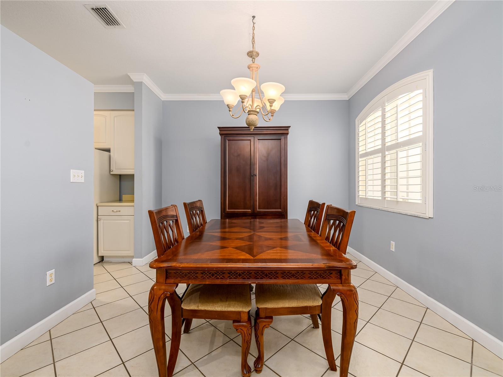 TOWNHOMES ON LINCOLN - Residential