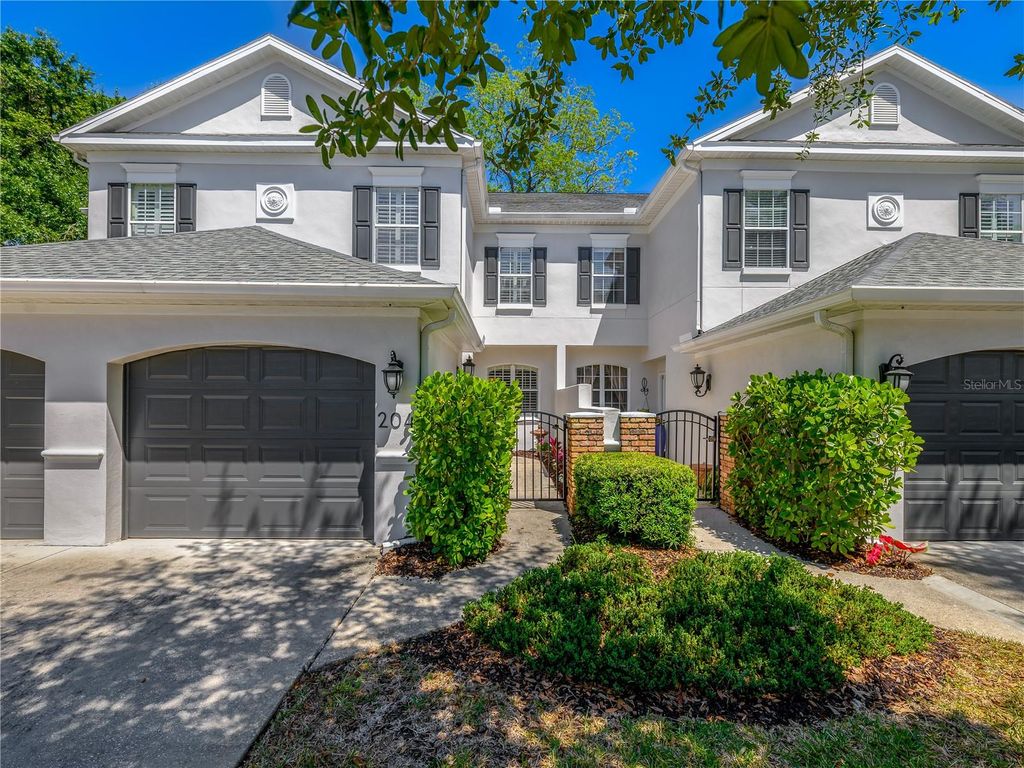 Photo of 204 S Lincoln Avenue, Tampa, FL 33609 (MLS # TB8494471)