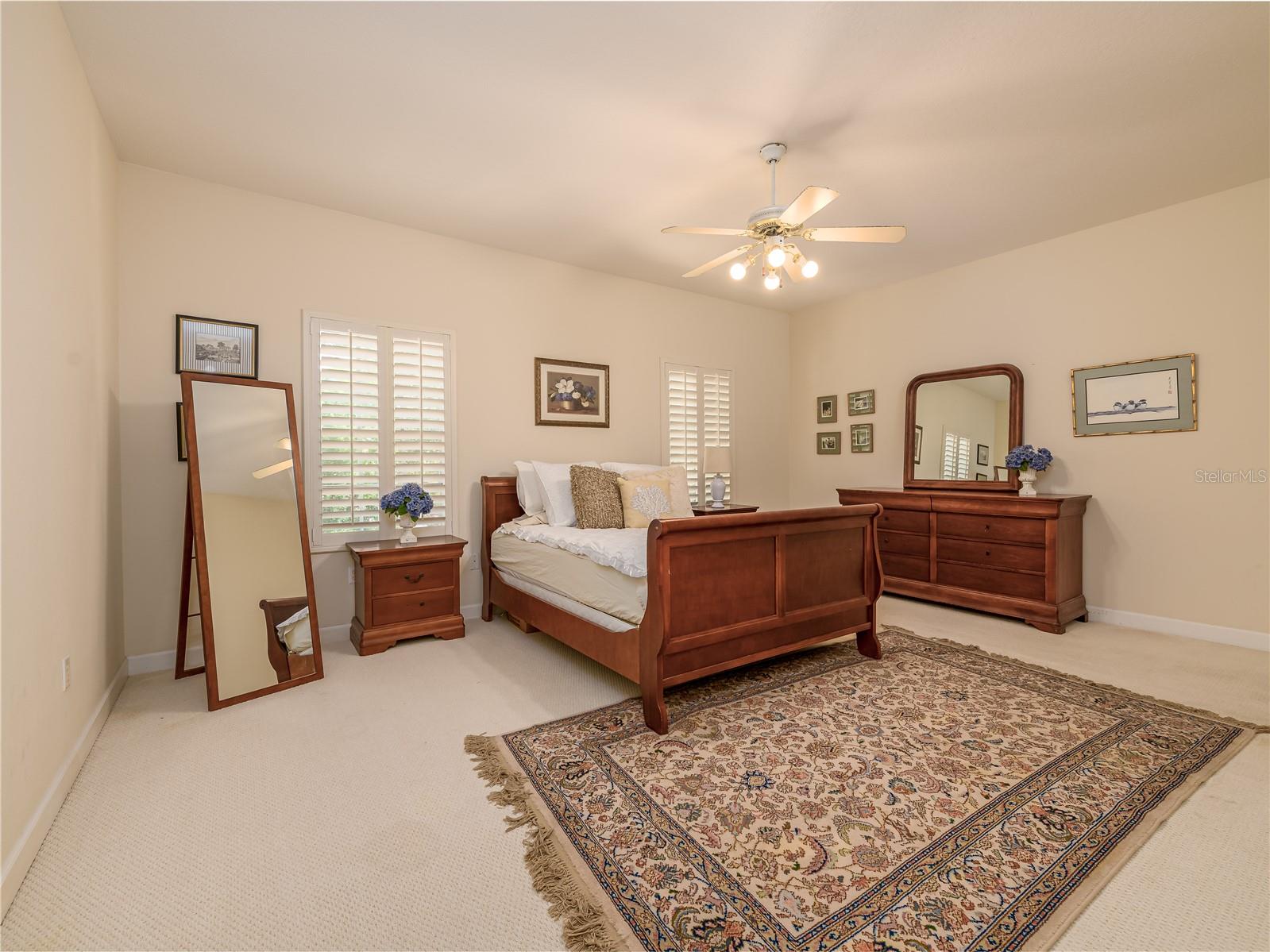 TOWNHOMES ON LINCOLN - Residential