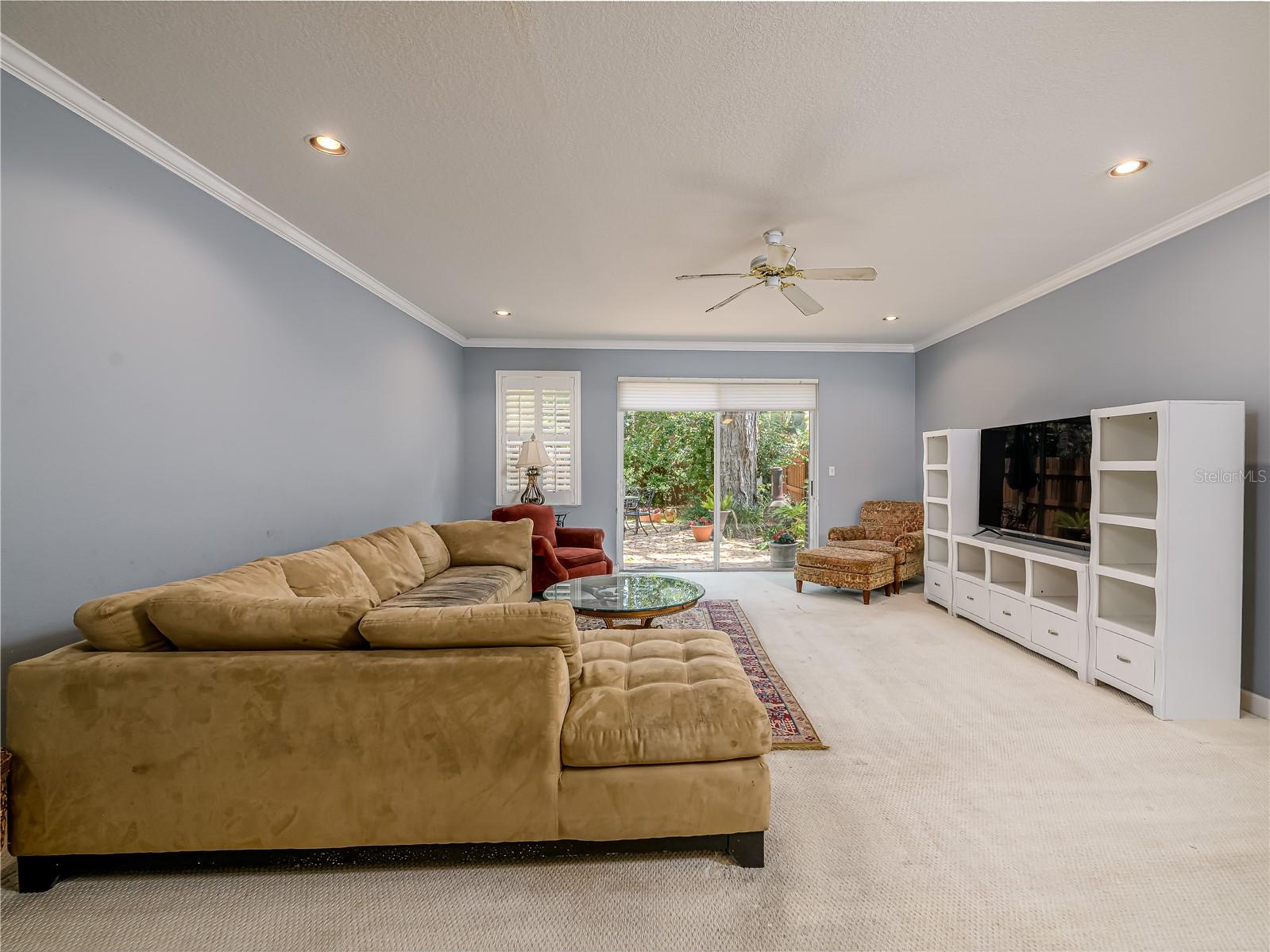 TOWNHOMES ON LINCOLN - Residential