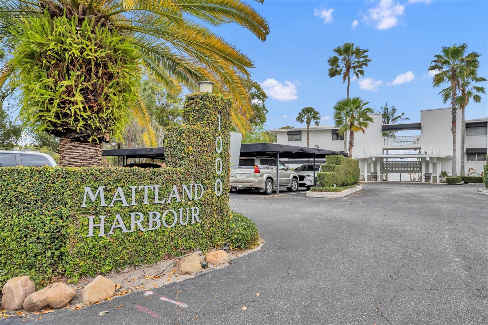 MAITLAND HARBOUR APTS - Residential