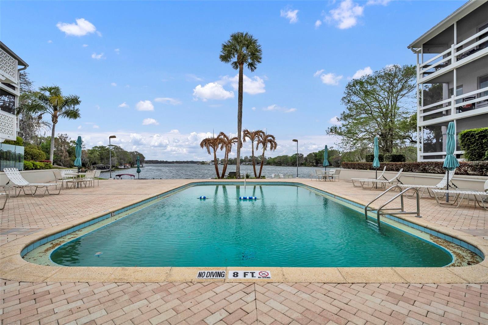 MAITLAND HARBOUR APTS - Residential