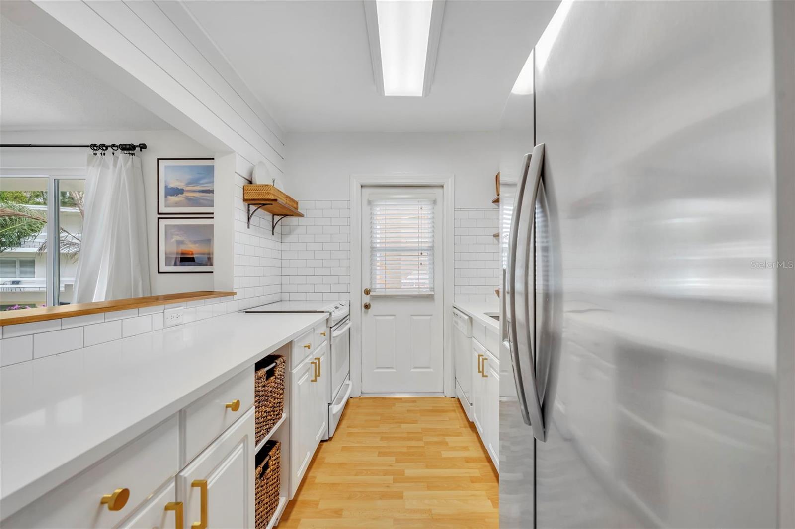 MAITLAND HARBOUR APTS - Residential