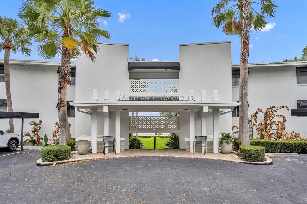 Photo of 1000 S Orlando Avenue #B25, Maitland, FL 32751 (MLS # O6391679)