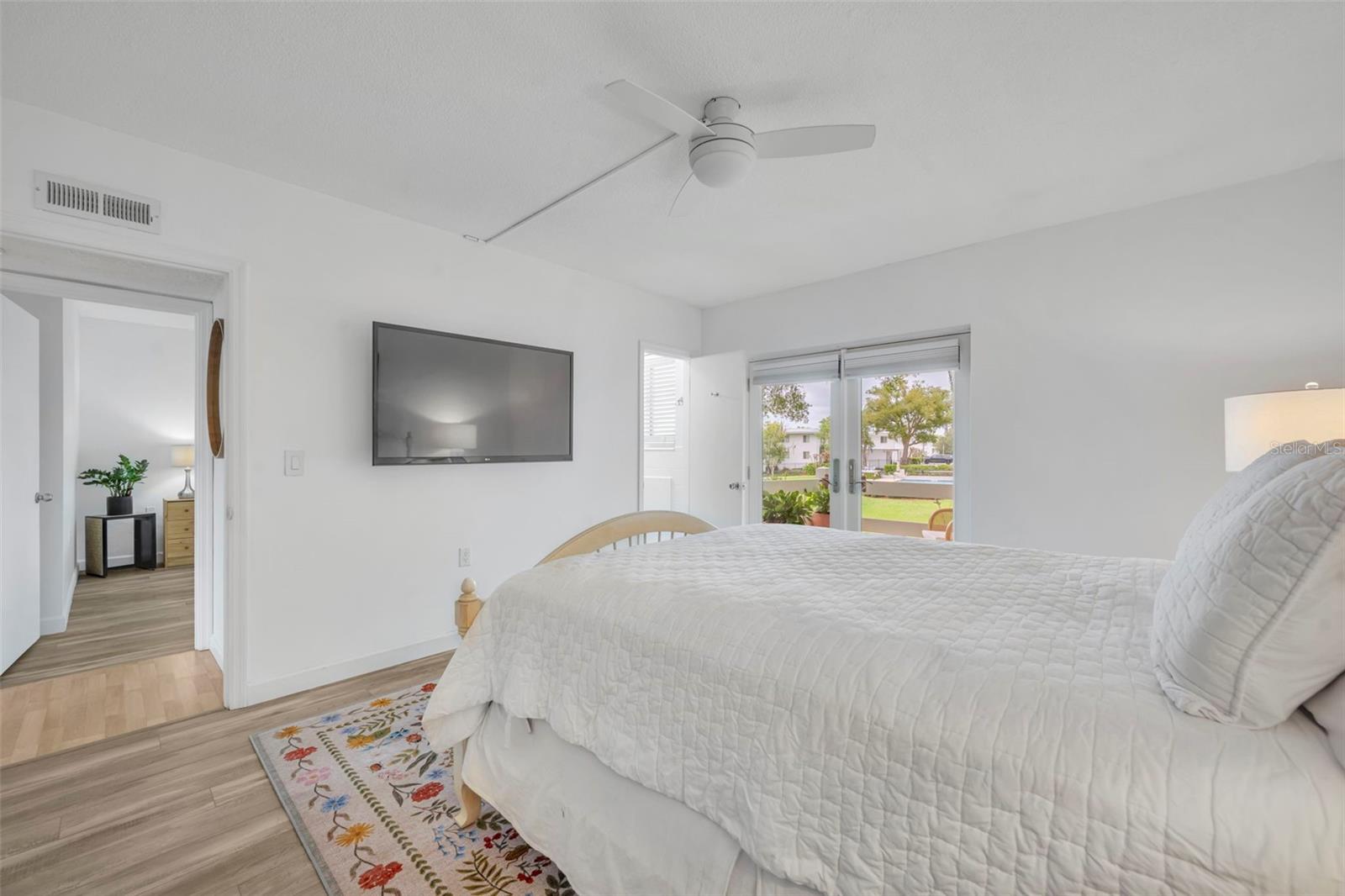 MAITLAND HARBOUR APTS - Residential