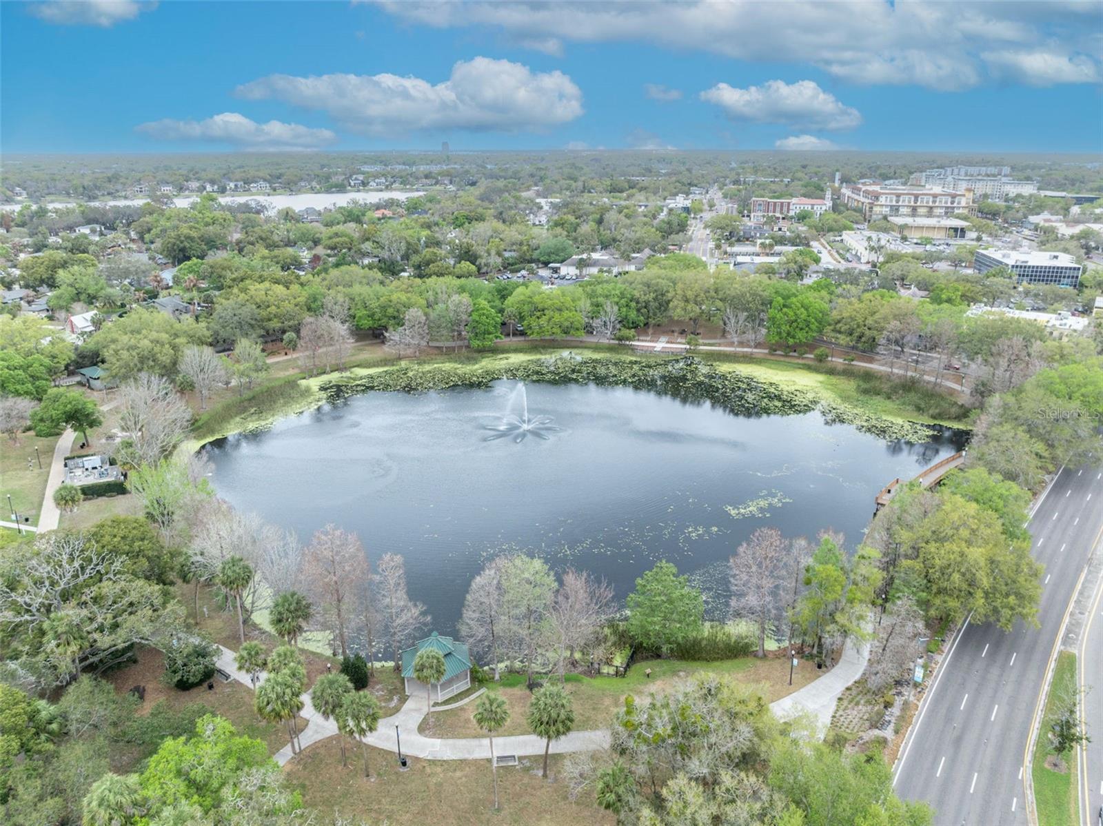 MAITLAND HARBOUR APTS - Residential