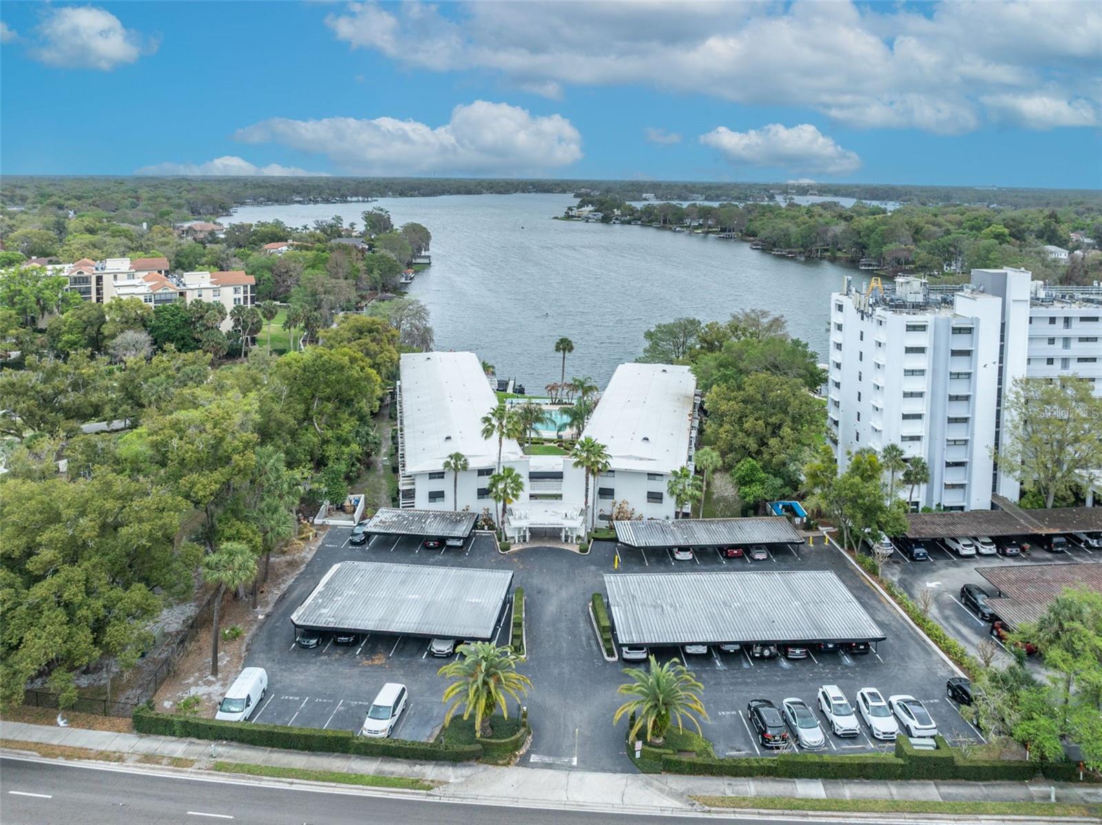 MAITLAND HARBOUR APTS - Residential