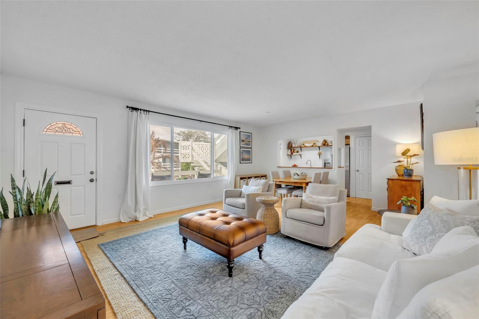 MAITLAND HARBOUR APTS - Residential