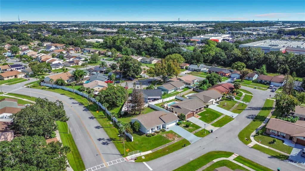 Photo of 2323 Towerbridge Street, Orlando, FL 32837 (MLS # S5159520)