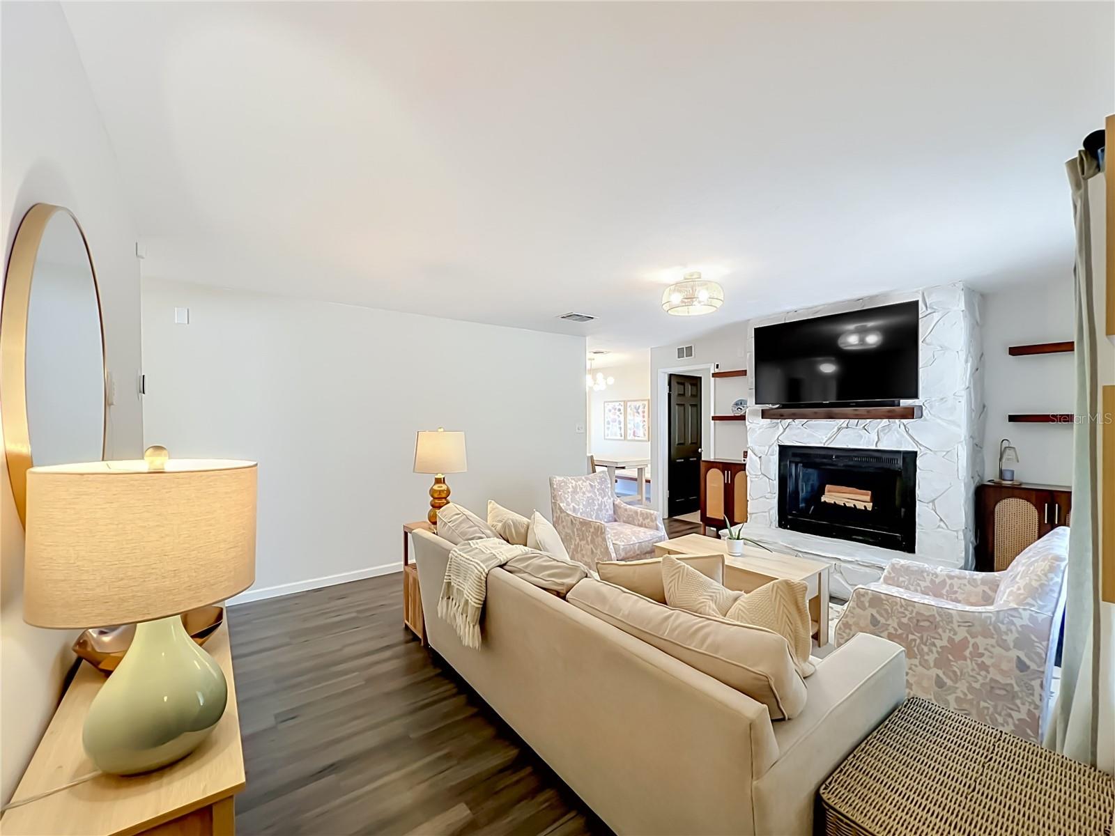 RIVER RUN SEC 1 - Residential