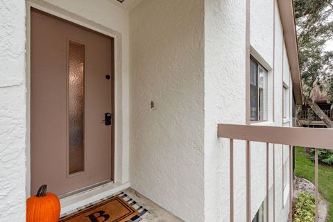 511 LONGFELLOW COURT D SAFETY HARBOR FL 34695