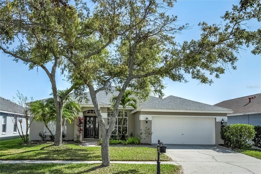 Photo of 10112 Kingsbridge Avenue, Tampa, FL 33626 (MLS # TB8355551)