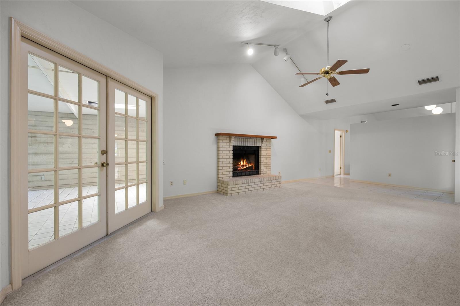 833 NW 124TH DRIVE