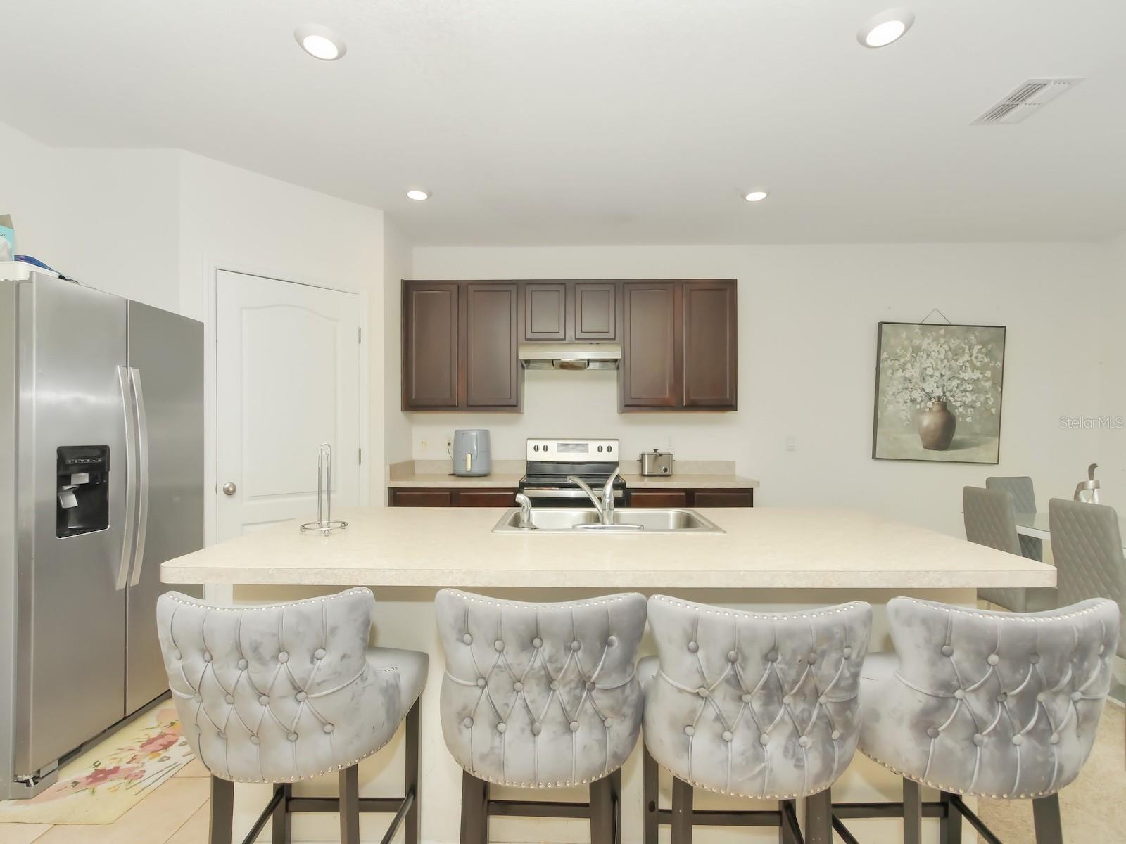 714 AUBURN GROVE COURT