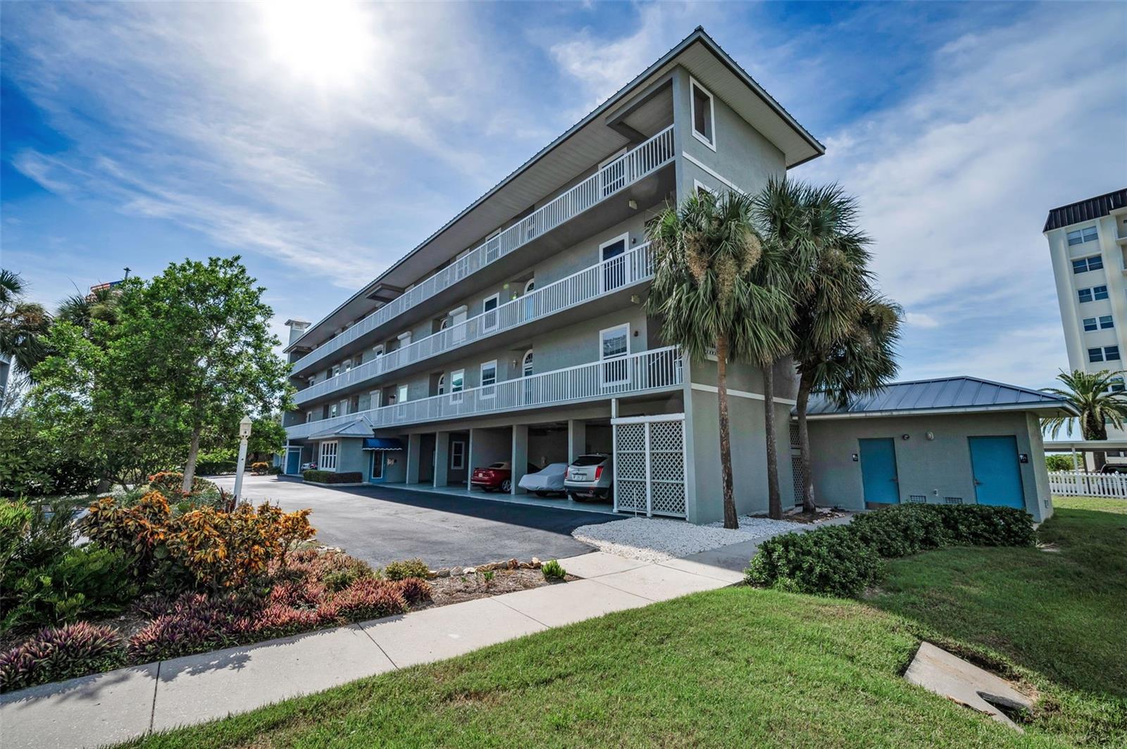 7 ISLAND PARK PLACE 402