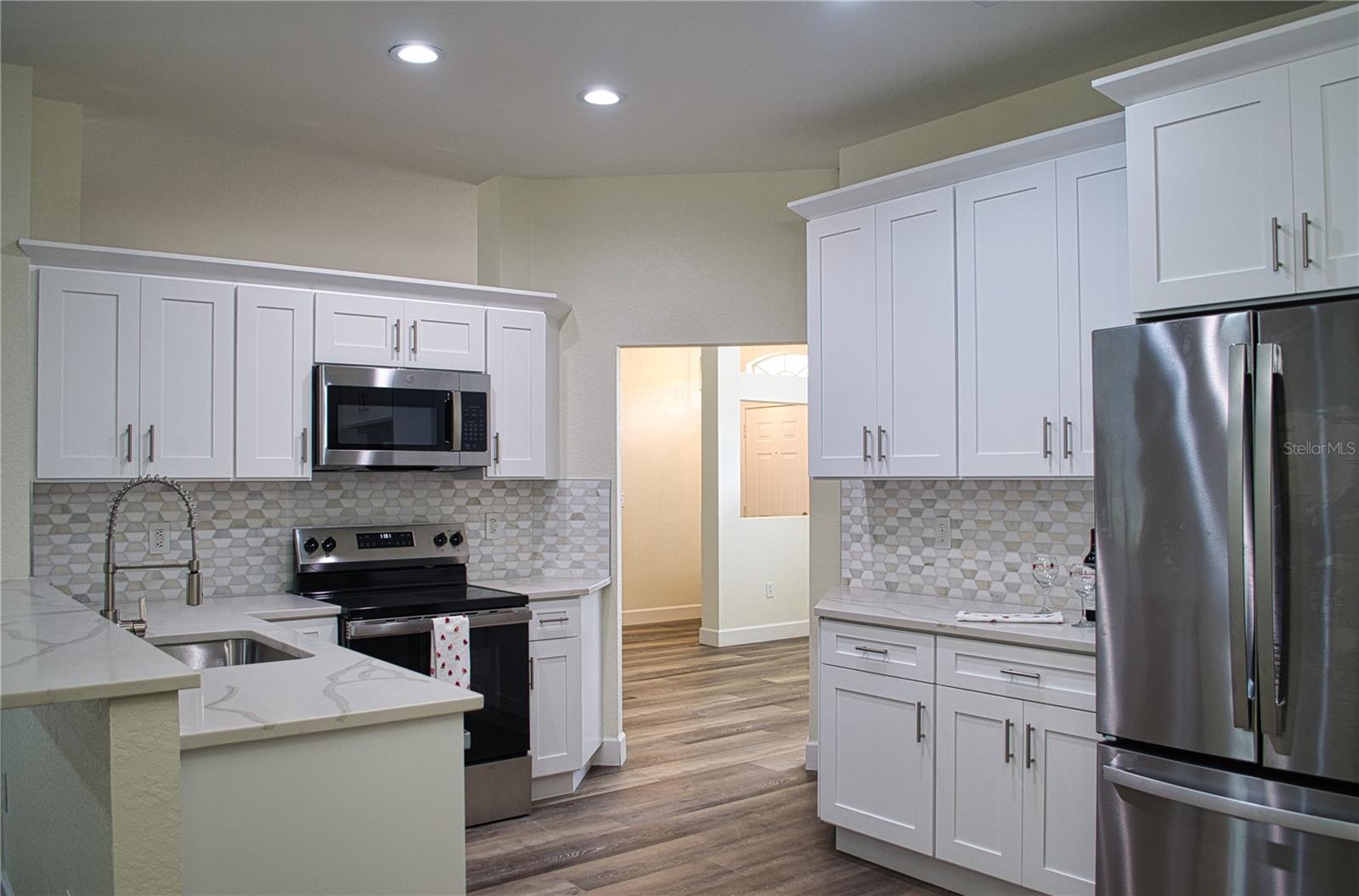 3405 SILVER GLEN COURT