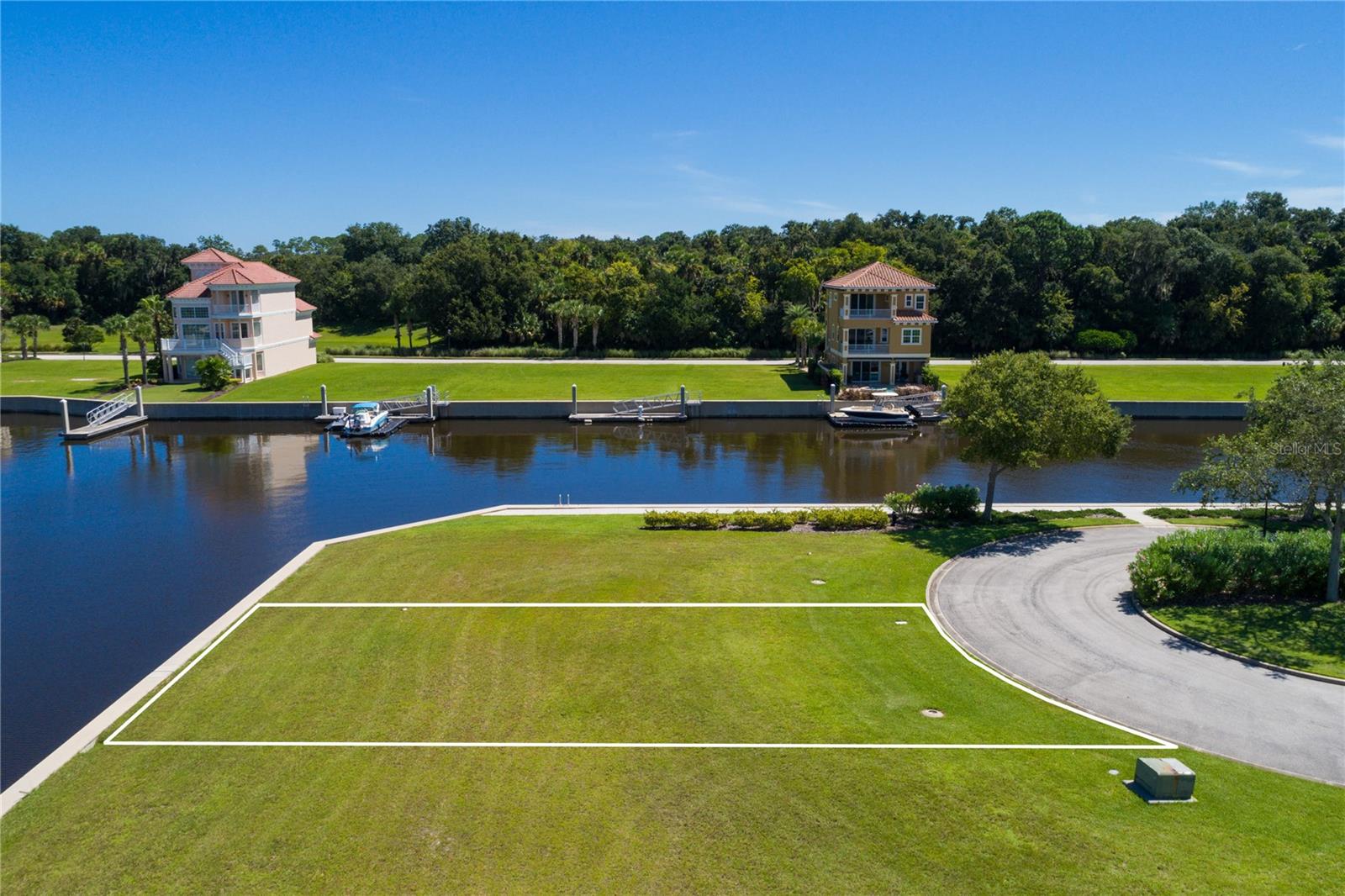 HARBOR VILLAGE MARINA - Land
