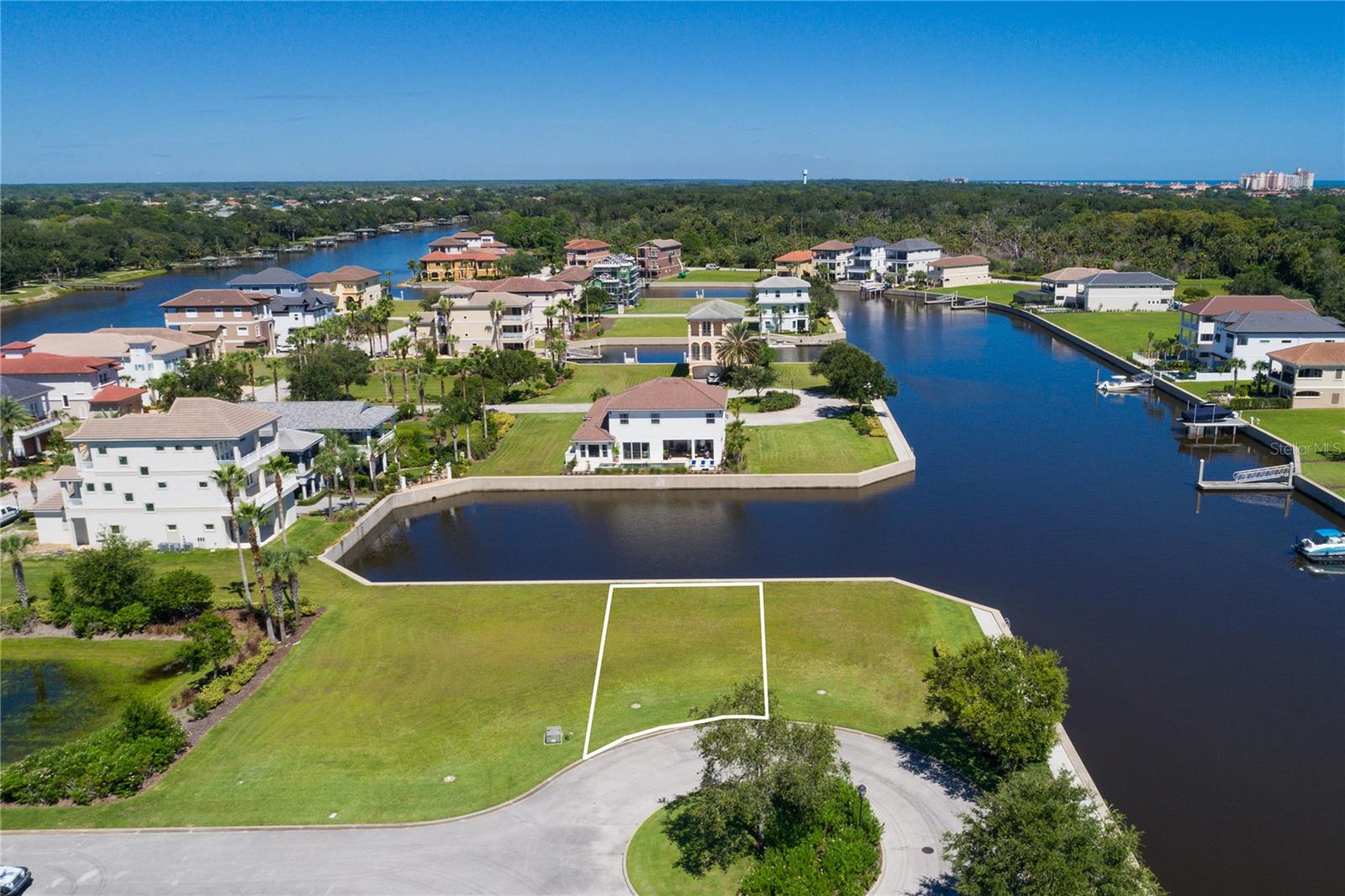HARBOR VILLAGE MARINA - Land