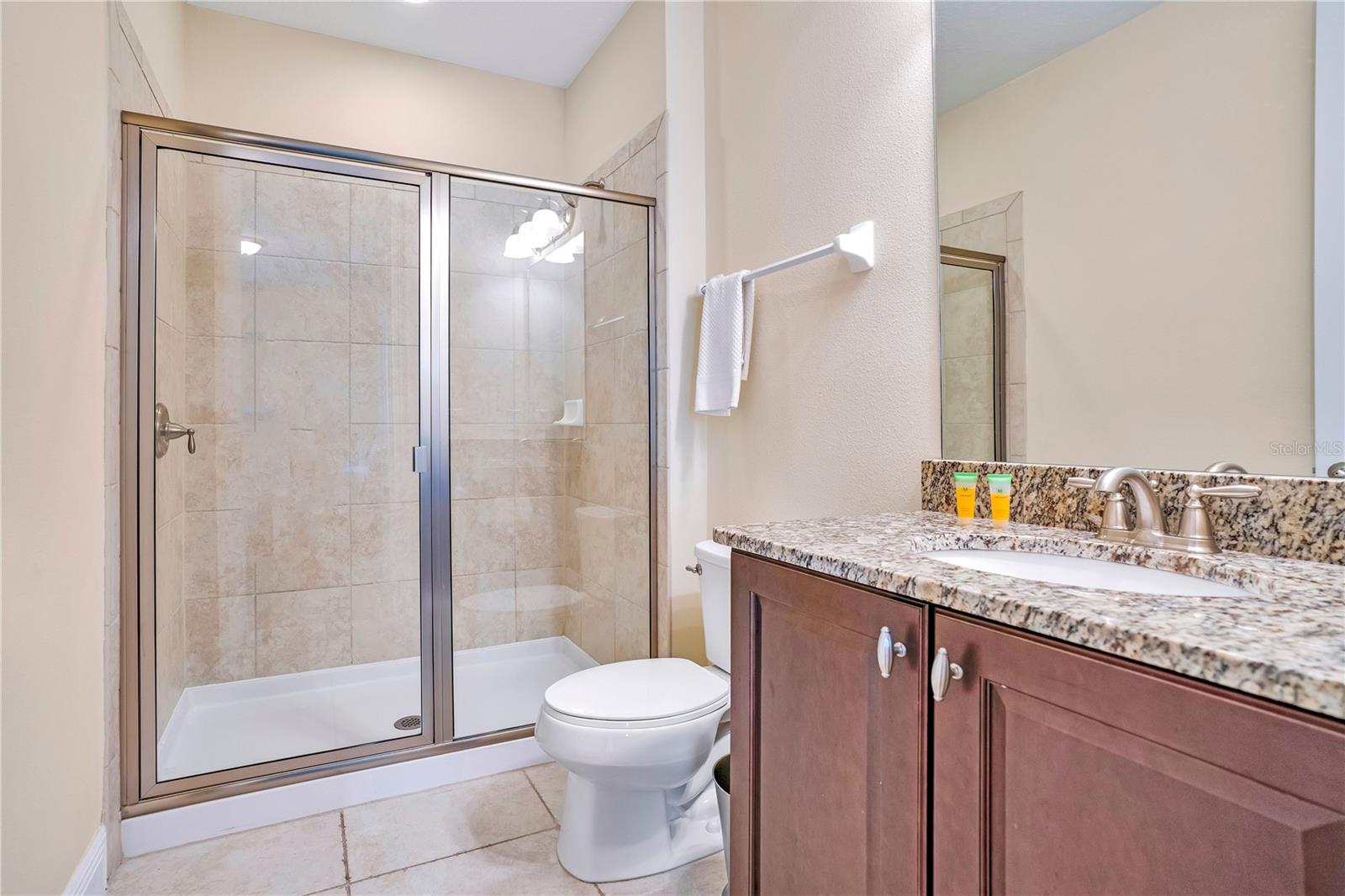 REUNION WEST PH 1 WEST & AMENT CTR RPLT - Residential