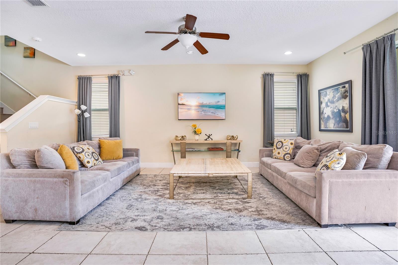 REUNION WEST PH 1 WEST & AMENT CTR RPLT - Residential