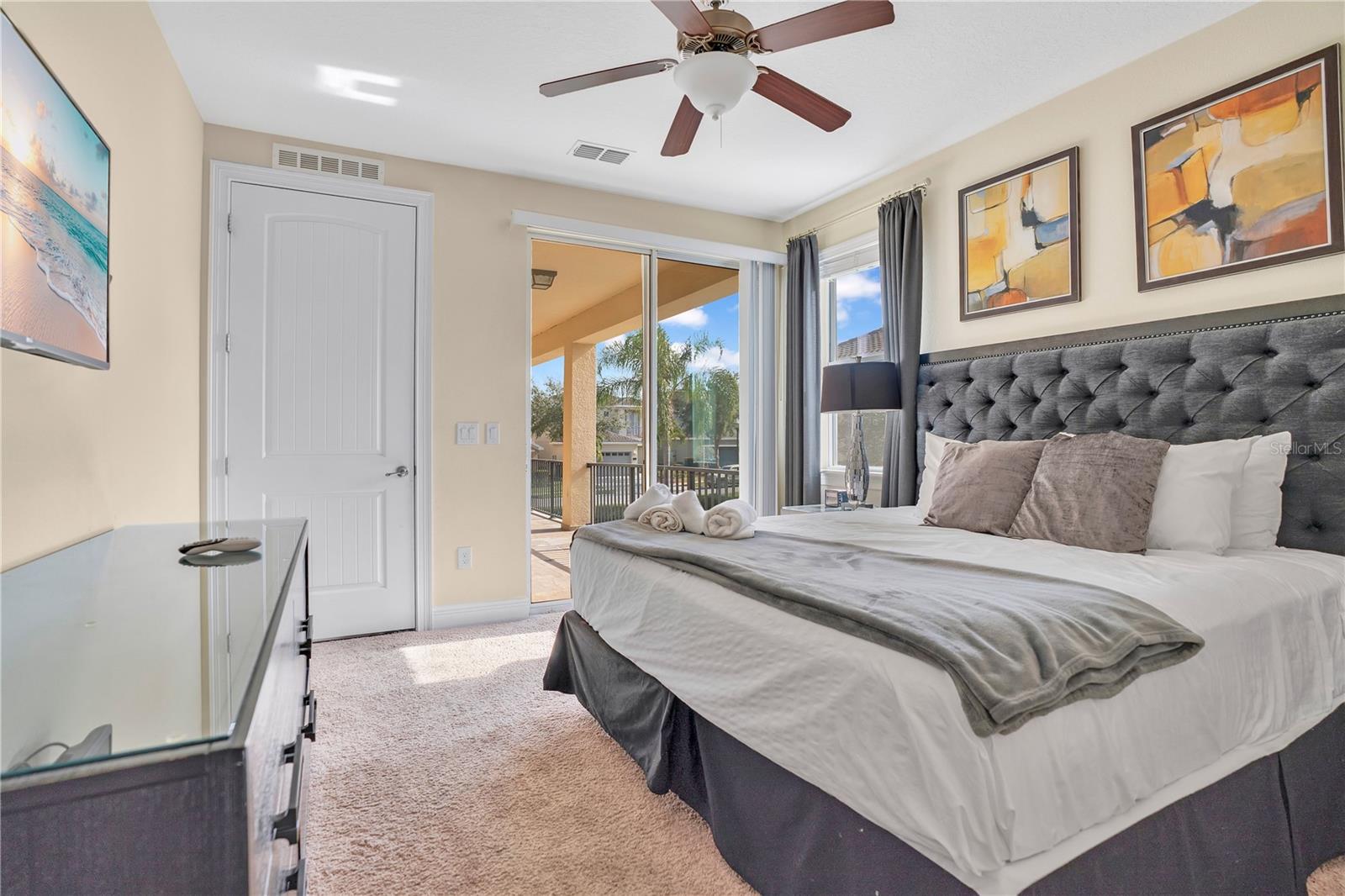 REUNION WEST PH 1 WEST & AMENT CTR RPLT - Residential