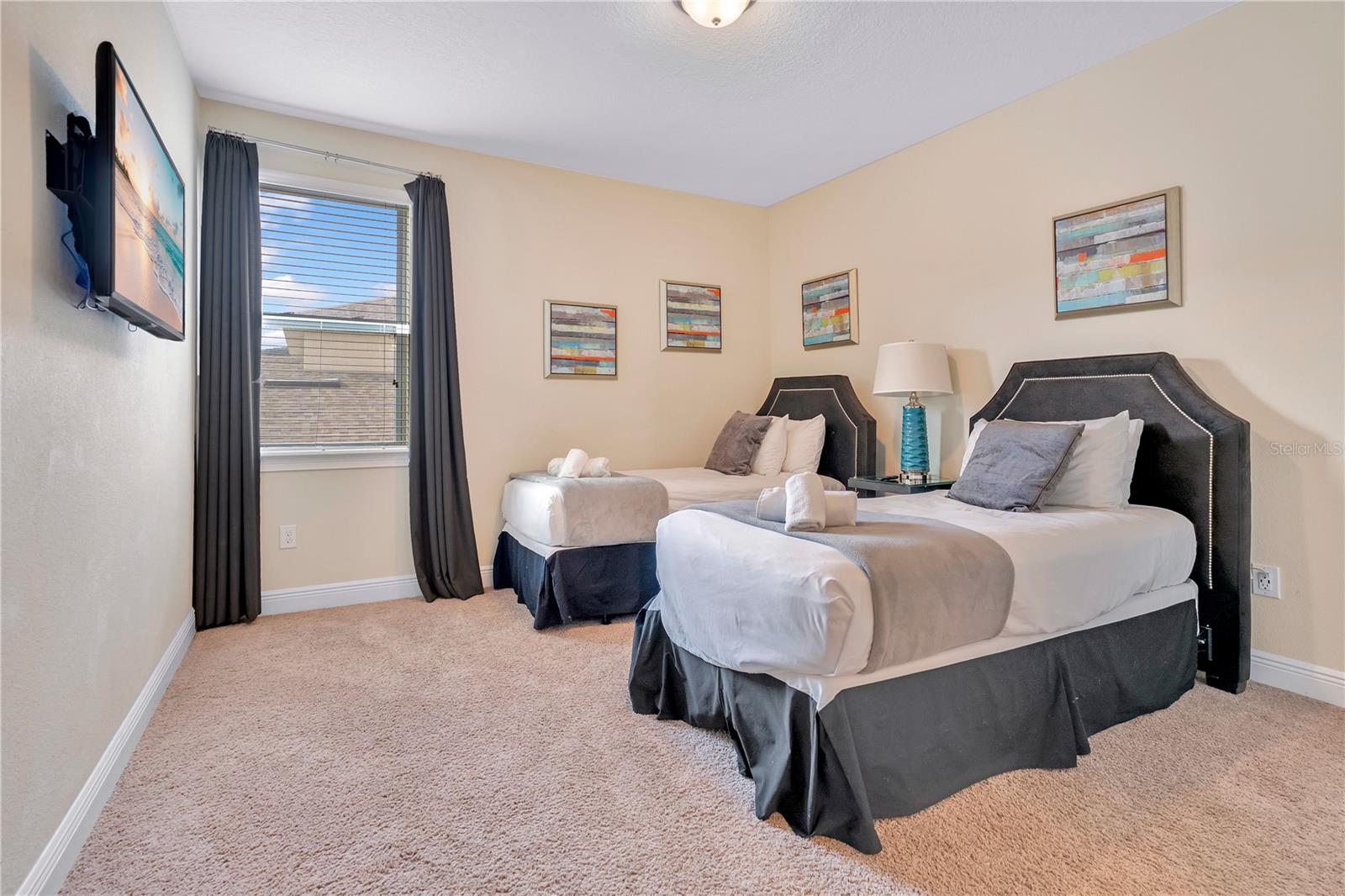 REUNION WEST PH 1 WEST & AMENT CTR RPLT - Residential