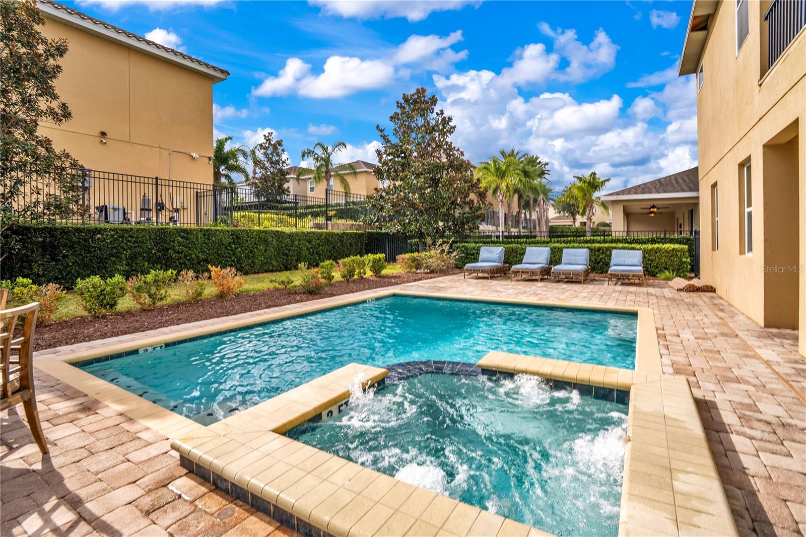 REUNION WEST PH 1 WEST & AMENT CTR RPLT - Residential