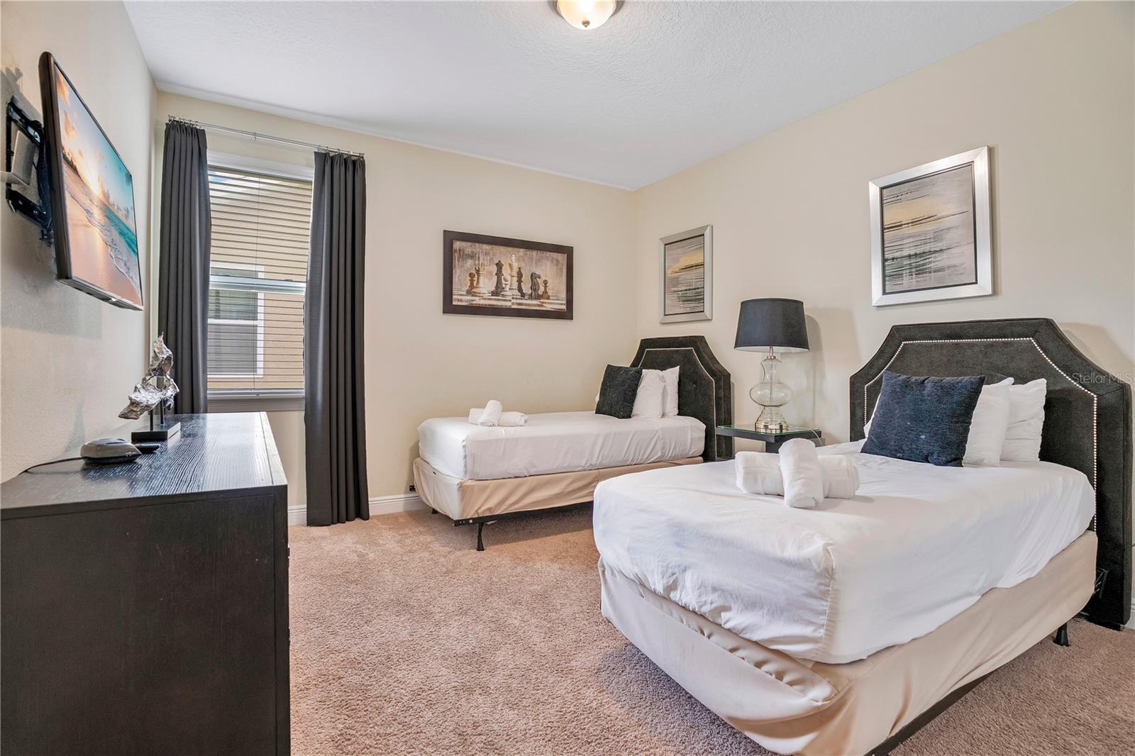 REUNION WEST PH 1 WEST & AMENT CTR RPLT - Residential