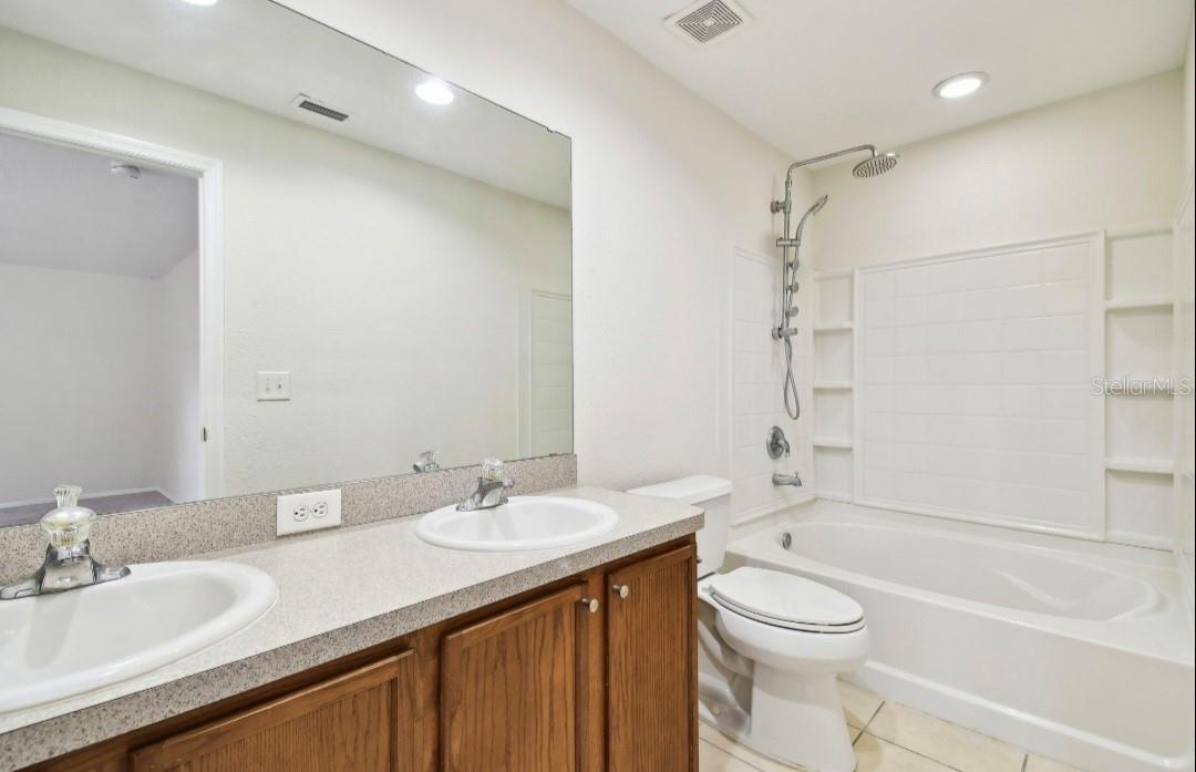 ASHLEY LAKES PH 01 - Residential